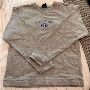 VINTAGE NIKE UNC LONG SLEEVE